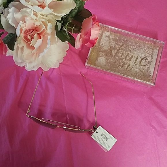 Pink Mirrored aviator sunglasses - Picture 5 of 6